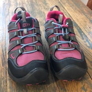 Keen waterproof shoes.  Girls size 2.